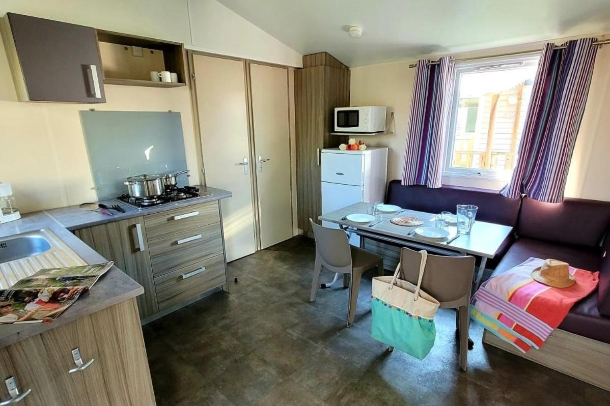 Le Plein Air Des Bories Hotel Carsac-Aillac Bagian luar foto