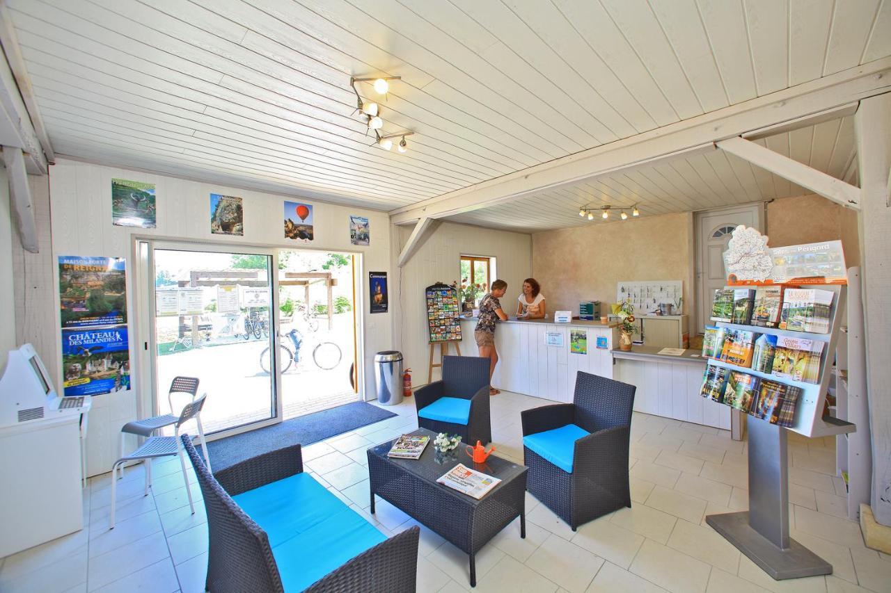 Le Plein Air Des Bories Hotel Carsac-Aillac Bagian luar foto