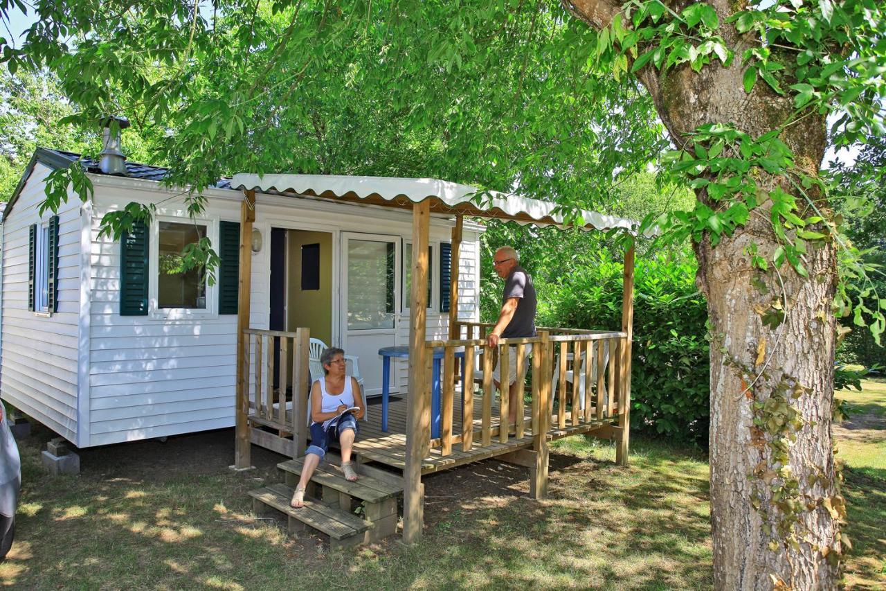 Le Plein Air Des Bories Hotel Carsac-Aillac Bagian luar foto