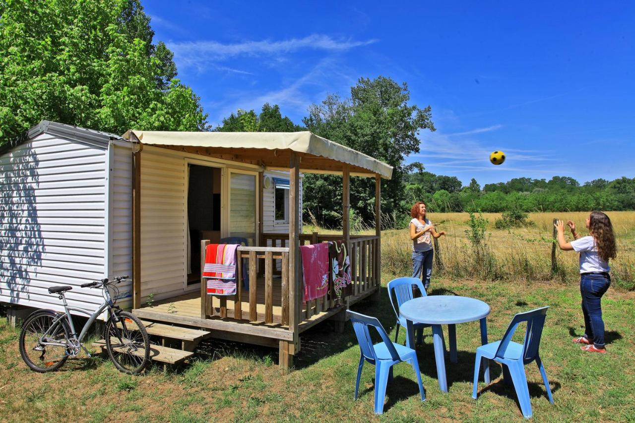 Le Plein Air Des Bories Hotel Carsac-Aillac Bagian luar foto